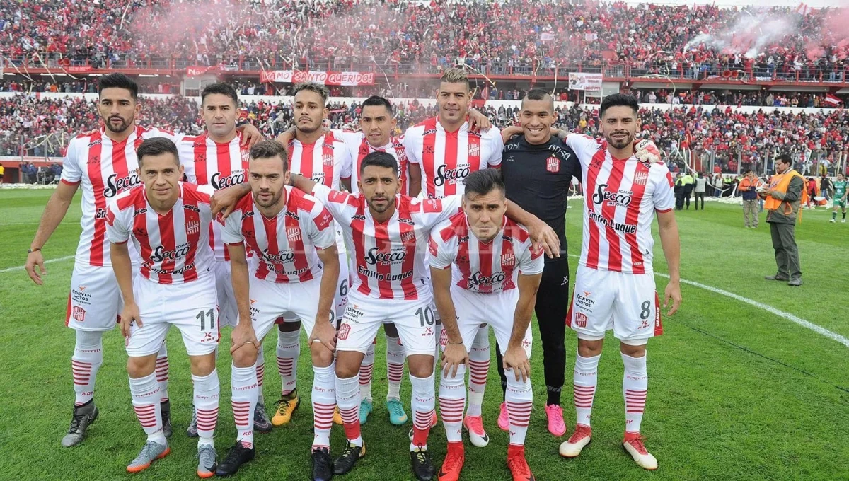 BUEN RECUERDO. San Martín de Tucumán logró el ascenso a la Superliga, con varias figuras en el plantel. LA GACETA / FOTO DE HÉCTOR PERALTA