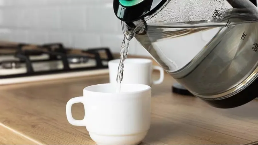 La temperatura del agua debe ser regulada y se deben tomar con moderación.