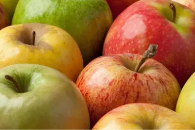 La manzana, aliada del cerebro: cómo ayuda a prevenir el Alzheimer y mejorar la memoria