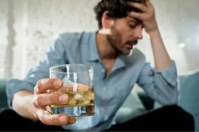 Cuáles son los problemas de memoria ocasionados por la ingesta de alcohol que ponen en alerta a los médicos