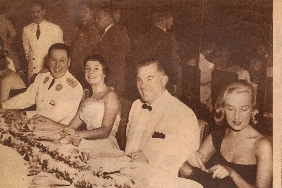 Mirtha Legrand en una cena junto a Perón y otras personalidades