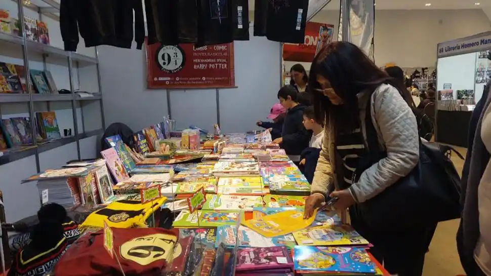 En la feria los libros les ganaron a las pantallas