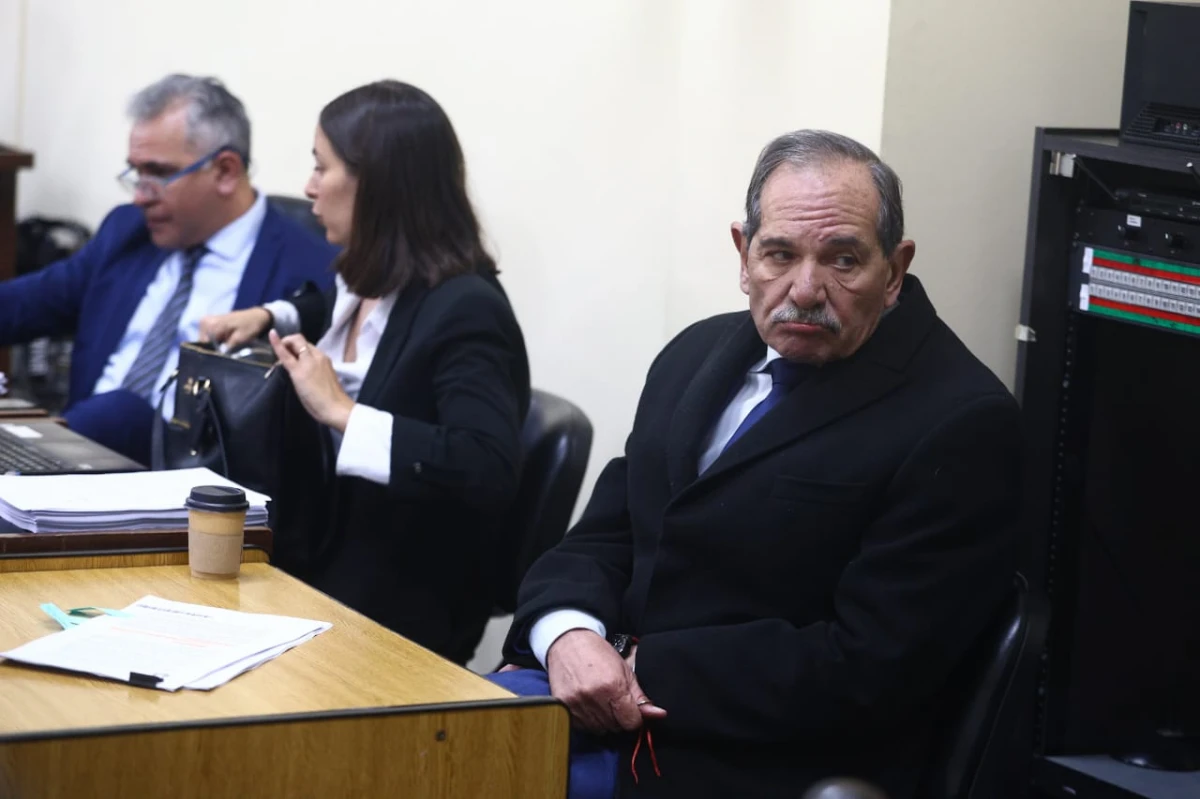 Juicio contra Alperovich: la defensa pidió la absolución del ex gobernador