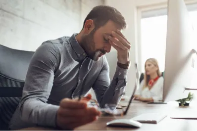 Cuáles son las cinco profesiones con mayor riesgo de desarrollar demencia al envejecer, según la ciencia