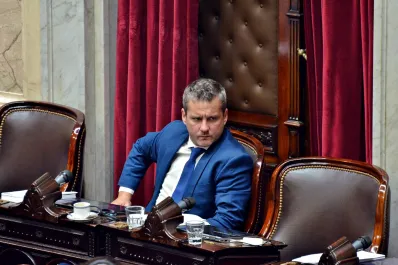 José Cano, contra el voto de Mariano Campero: “Traiciona hasta su propia historia”