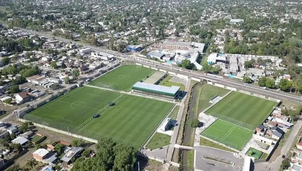 MODELO. El predio que construyó Defensa y Justicia en la localidad de Bosques es de primer nivel