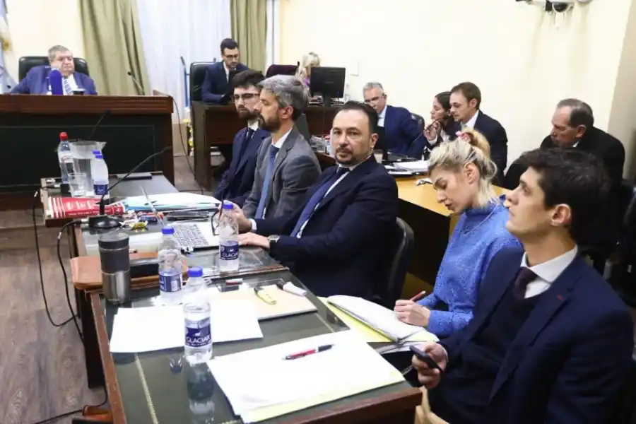 “Alperovich no es un loco que va a salir a violar a los 60 años”