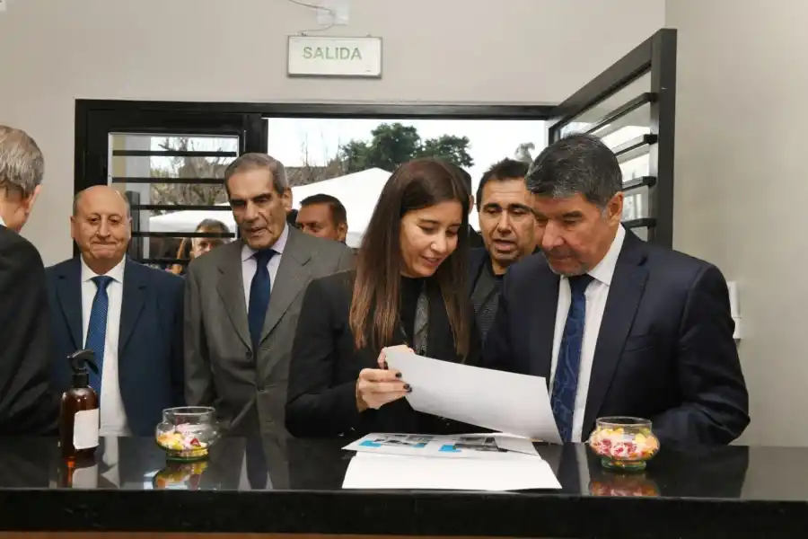 Miguel Acevedo inauguró los Juzgados de Paz de Alpachiri y Los Sarmientos