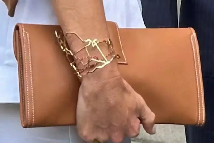 Cuánto cuesta el brazalete de Argentina que usó la reina Máxima