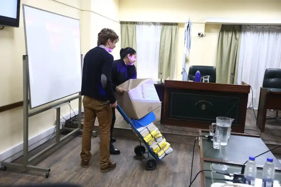 Todos los cuerpos del expediente que contiene la investigación.