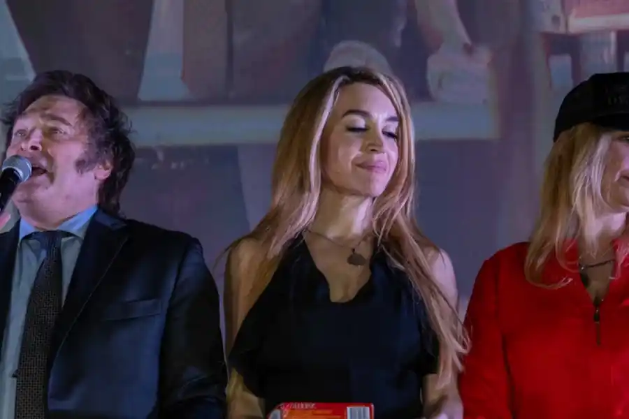 Javier Milei, Fátima y Karina el día del balotaje en noviembre de 2023.