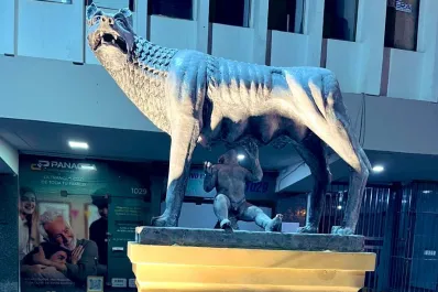 Robaron parte de la estatua inaugurada en el Paseo Italia hace una semana