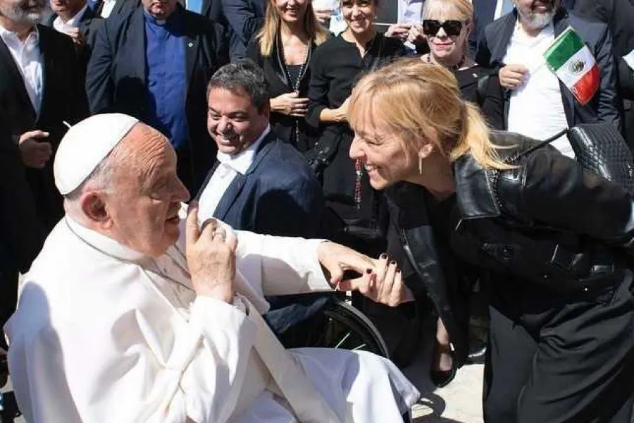No se guarda nada: Mirtha Legrand agradeció el saludo del Papa, pero le hizo un reclamo