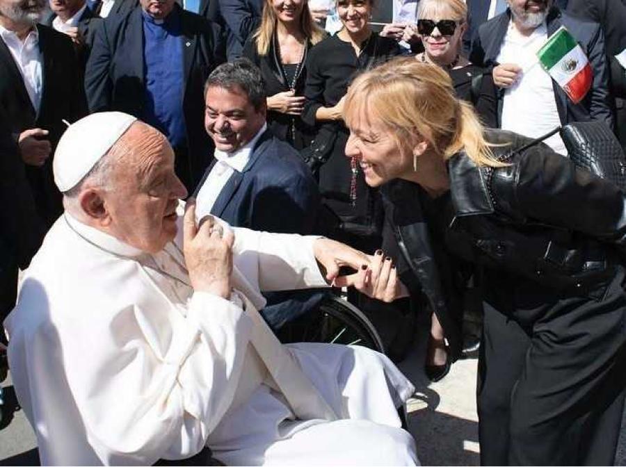 No se guarda nada: Mirtha Legrand agradeció el saludo del Papa, pero le hizo un reclamo