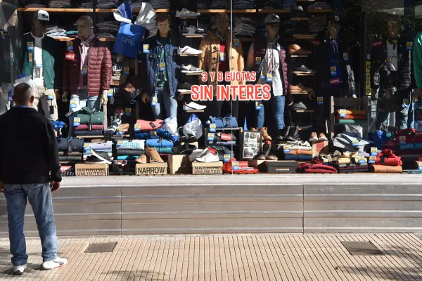 El cielo estará mayormente nublado y se esperan lluvias por la noche en Tucumán