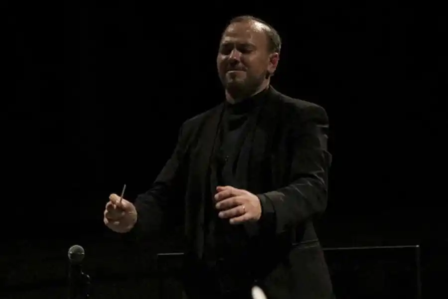 El finde extralargo se lanza con nutrida agenda