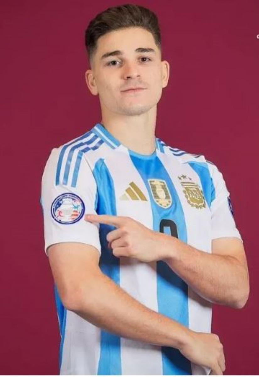 La razón por la que la camiseta Argentina dejó de tener el parche de campeona del mundo