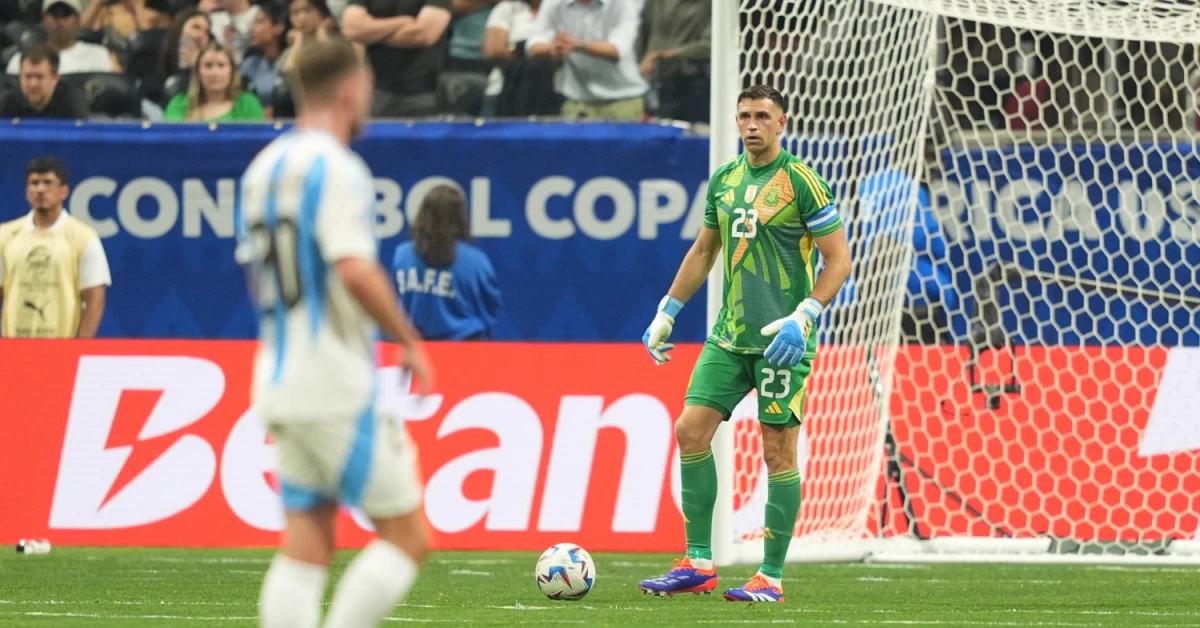 Con Dibu Martínez como gran figura, mirá el 1x1 de la victoria de la Selección frente a Canadá
