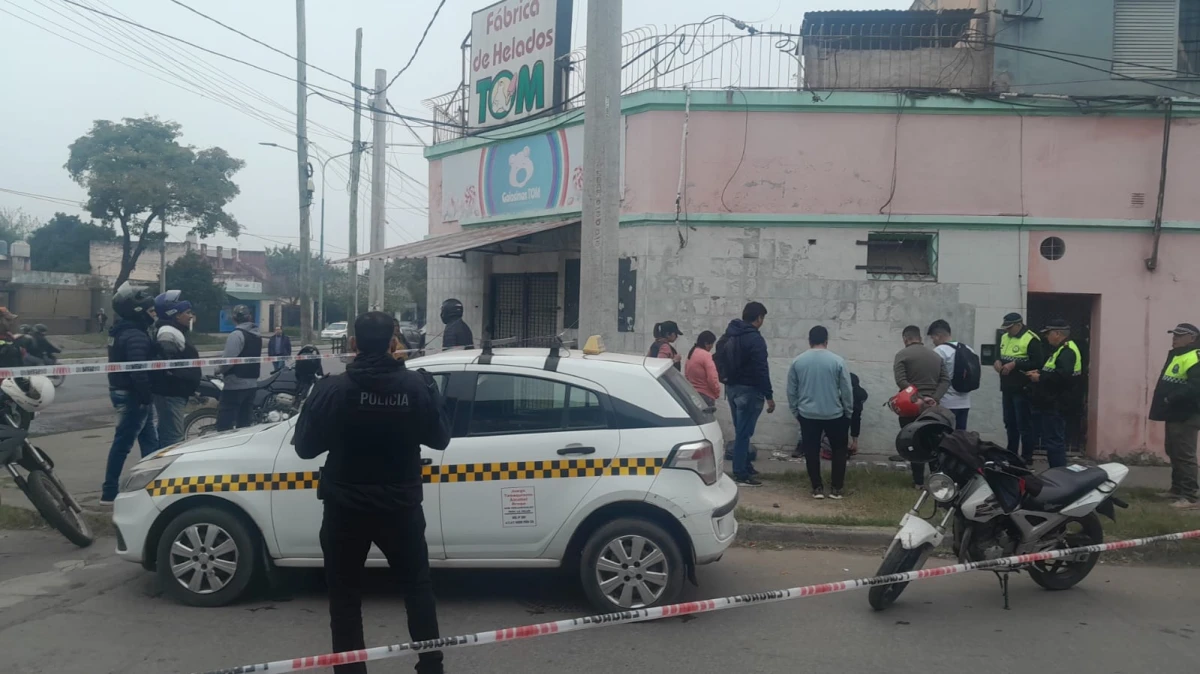 Detuvieron a una mujer que se desplazaba en taxi con más de ocho kilos de marihuana en Tucumán