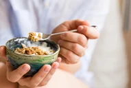Durante la menopausia las mujeres pierden un 0,6% de masa muscular por año: por qué la proteína es clave para frenarlo