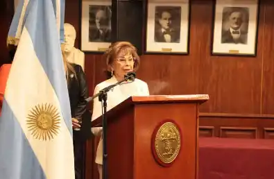 Profesora consulta en la UNT: distinción a Marta Tejerizo