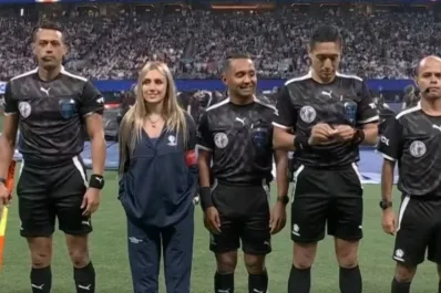 ¿Por qué Morena Beltrán apareció en el sorteo de Messi con el capitán de Canadá?