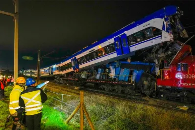 Choque frontal de trenes en Santiago de Chile: hay al menos dos muertos y nueve heridos