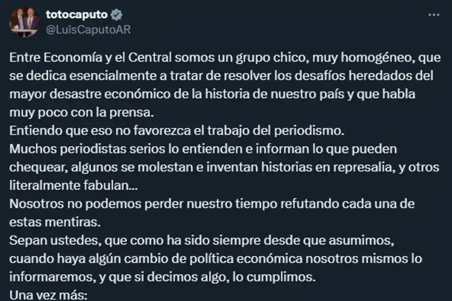 Caputo negó una megadevaluación y confirmó la continuidad del dólar Blend