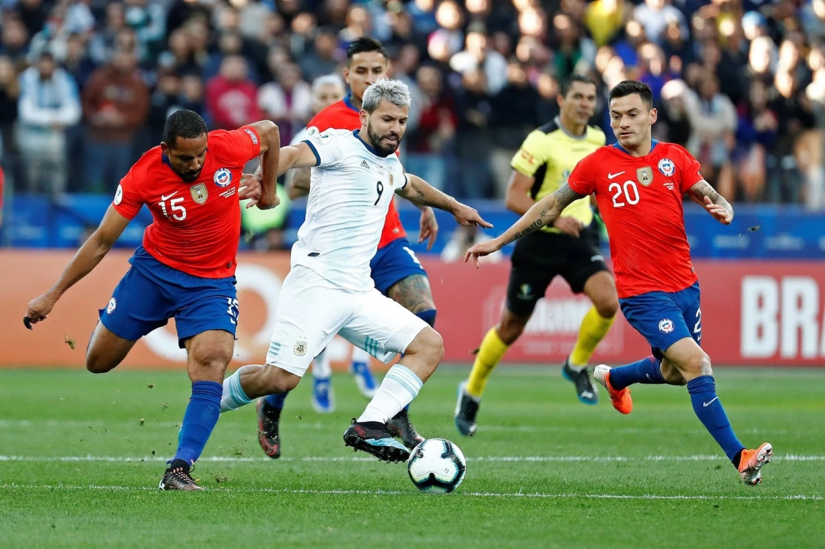 DURA DERROTA. En la Copa América de 2019, Argentina venció a Chile 2 a 0 y se quedó con el tercer puesto del torneo. 