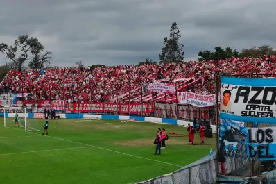 Desde no respetar las indicaciones médicas hasta faltar al aniversario de su pareja: los relatos de los hinchas de San Martín de Tucumán que viajaron a Jujuy