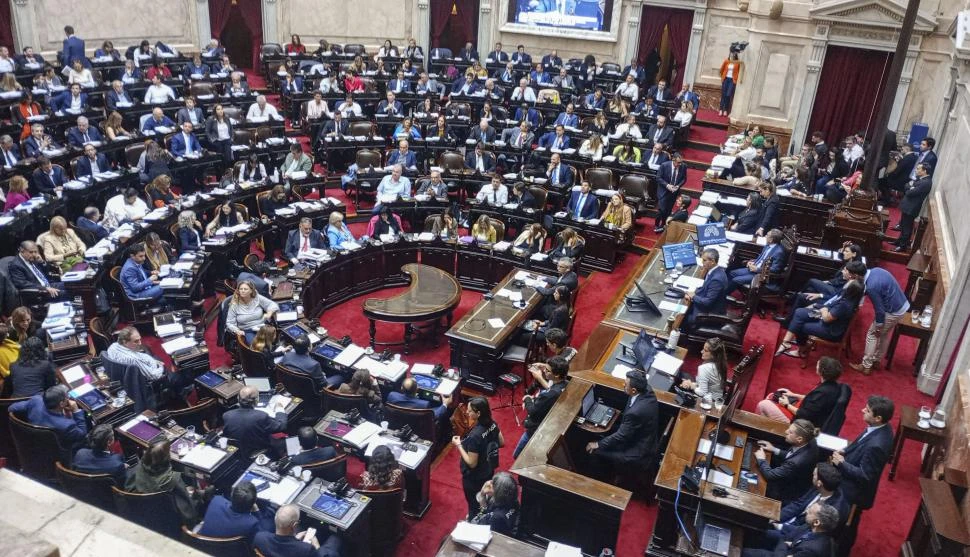 LA VOTACIÓN DE ABRIL. En Diputados se aprobó en general la norma. El oficialismo espera que los diputados tucumanos actúen igual que entonces. na