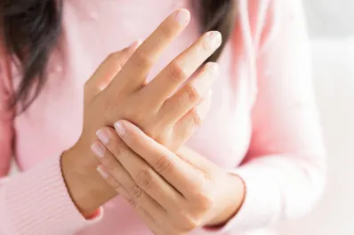 Este signo en tus dedos puede ser una alerta temprana de cáncer de pulmón