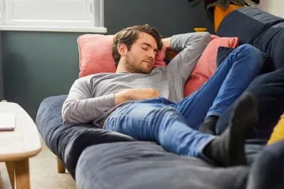 Los consejos probados por la ciencia para dormir mejor y conciliar el sueño más rápido