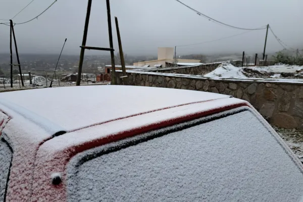 Tafí del Valle, de blanco: por congelamiento cortan un tramo de la ruta 307