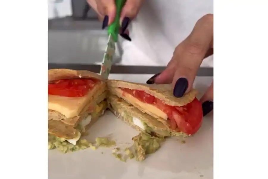 La modelo sorprende a sus seguidores de Instagram con sus recetas nutritivas.