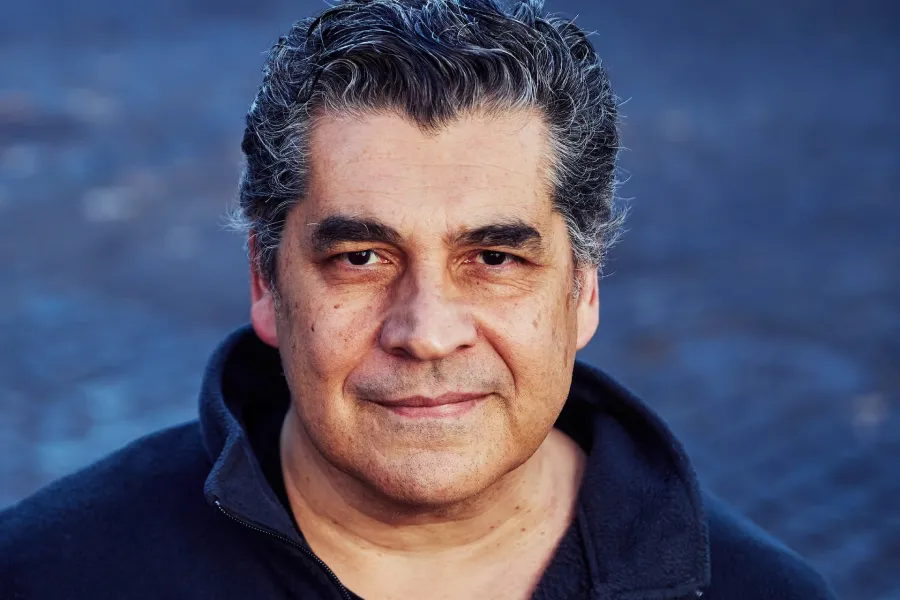 Esteban Virguez, el hermano de Cris Miró, siempre optó por el perfil bajo