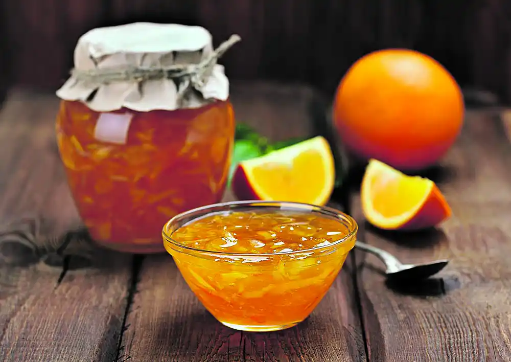 Sabores de temporada con naranja agria, que está en todos lados y es gratis