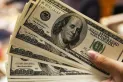 El dólar blue cerró la semana a $1.365 y aumentó $140 durante junio