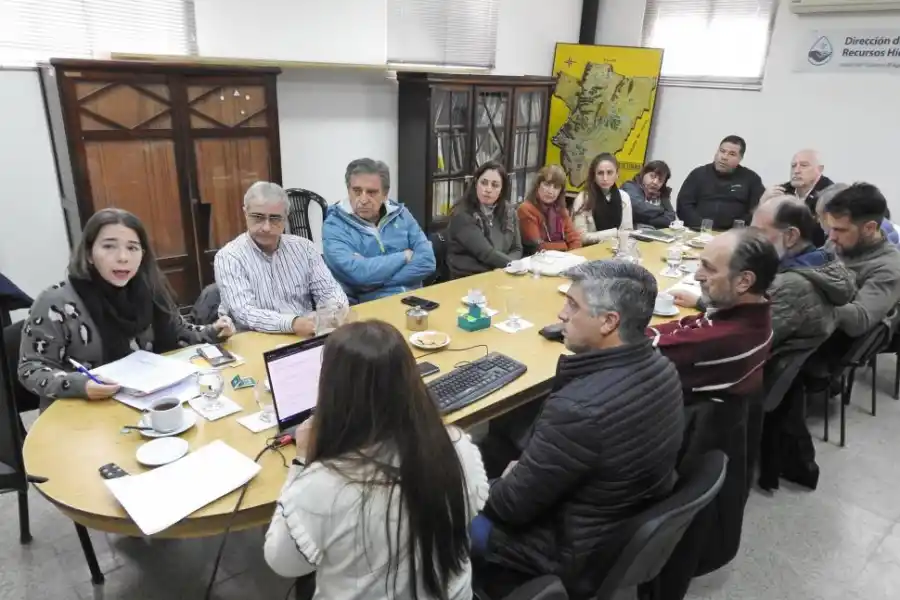 ENCUENTRO. Se creó la Comisión de Verificación de Calidad de Aguas.