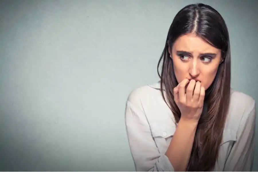 ¿Cómo es la relación entre el Párjkison y la ansiedad?