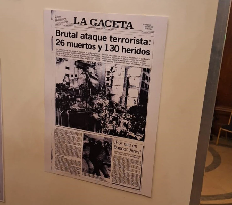 LA GACETA. Una fuerte imagen del brutal atentado.