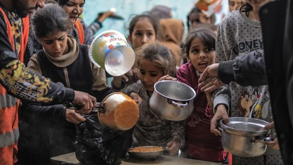 LÍMITE. Miles de niños palestinos no acceden a un plato de comida diario.