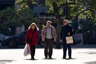 El domingo arrancó frío pero promete una tarde soleada y cálida en Tucumán