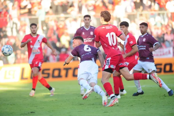 Agustín Dattola, Caco García y Pablo Hernández, los puntos más altos del 1x1 de la victoria de San Martín de Tucumán frente a Maipú