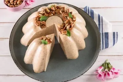 Gelatina de nuez con queso, rica en proteínas que fortalece los huesos