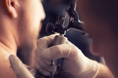 El particular tatuaje que es furor en Argentina y su significado sorprende a todos