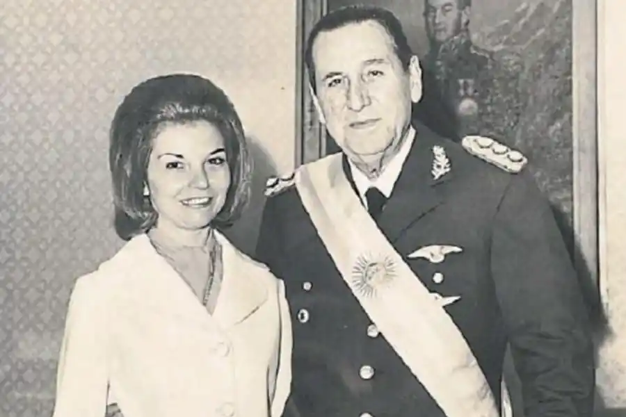 APOYO. La fórmula Perón-Perón triunfó en los comicios de 1973