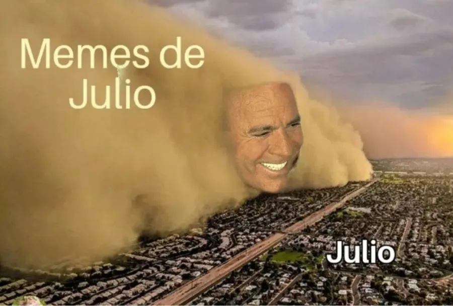 TRADICIÓN ANUAL. Los memes de Julio Iglesias arrasan el mes de julio. / CAPTURA DE PANTALLA.