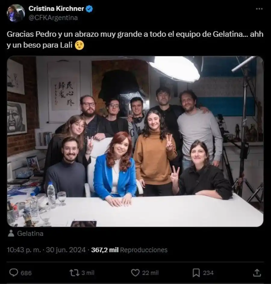 UN BESO A LALI. El guiño que recibió Lali de la ex presidenta a través de X. / CAPTURA DE PANTALLA.