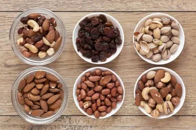 Estos son los frutos secos que aportan más proteínas que el huevo